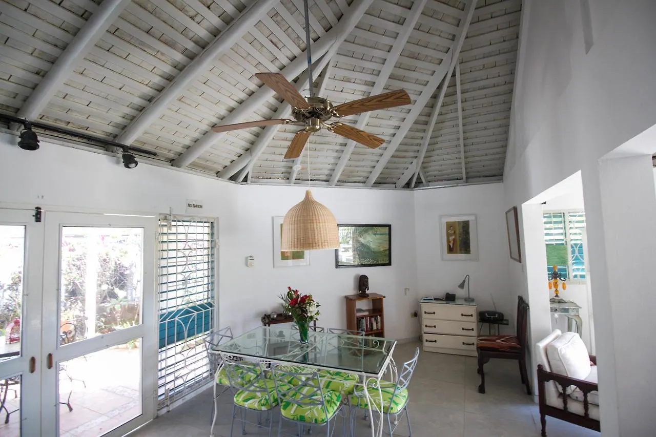 Beach Villa Yellow Canary Duncans